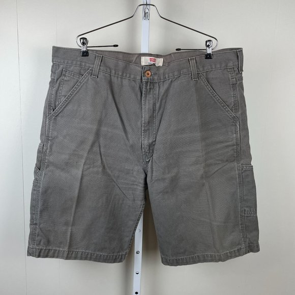 Levi's Gray Canvas Carpenter Shorts Flat Front Mens Size 42  Actual 43‎ - Picture 1 of 9